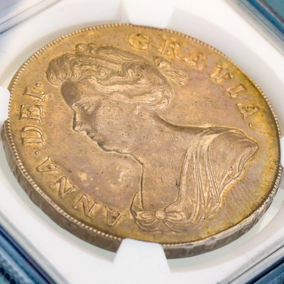 イギリス 1707年 クラウン 銀貨 アン女王　NGC AU55　ポスト・ユニオン Sexto on Edge