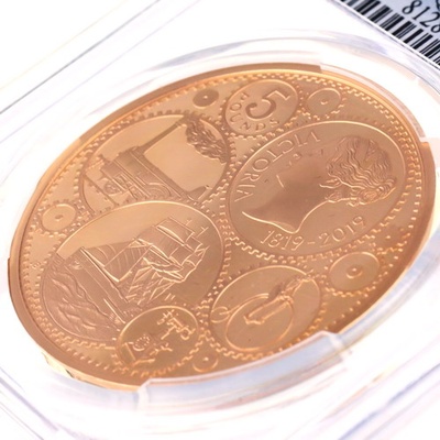 イギリス 2019年 ５ポンド金貨 ビクトリア記念　PCGS PR70DC COA BOX